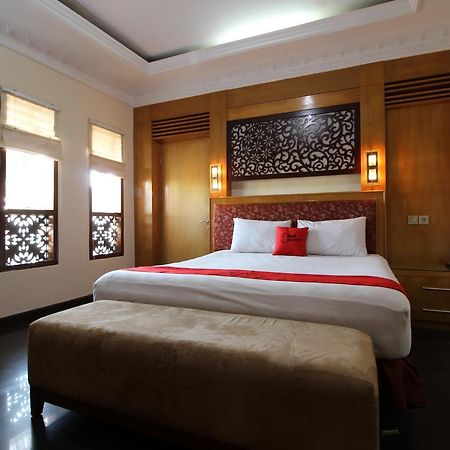 Reddoorz Plus Near Tugu Jogja 2 요그야카르타 외부 사진