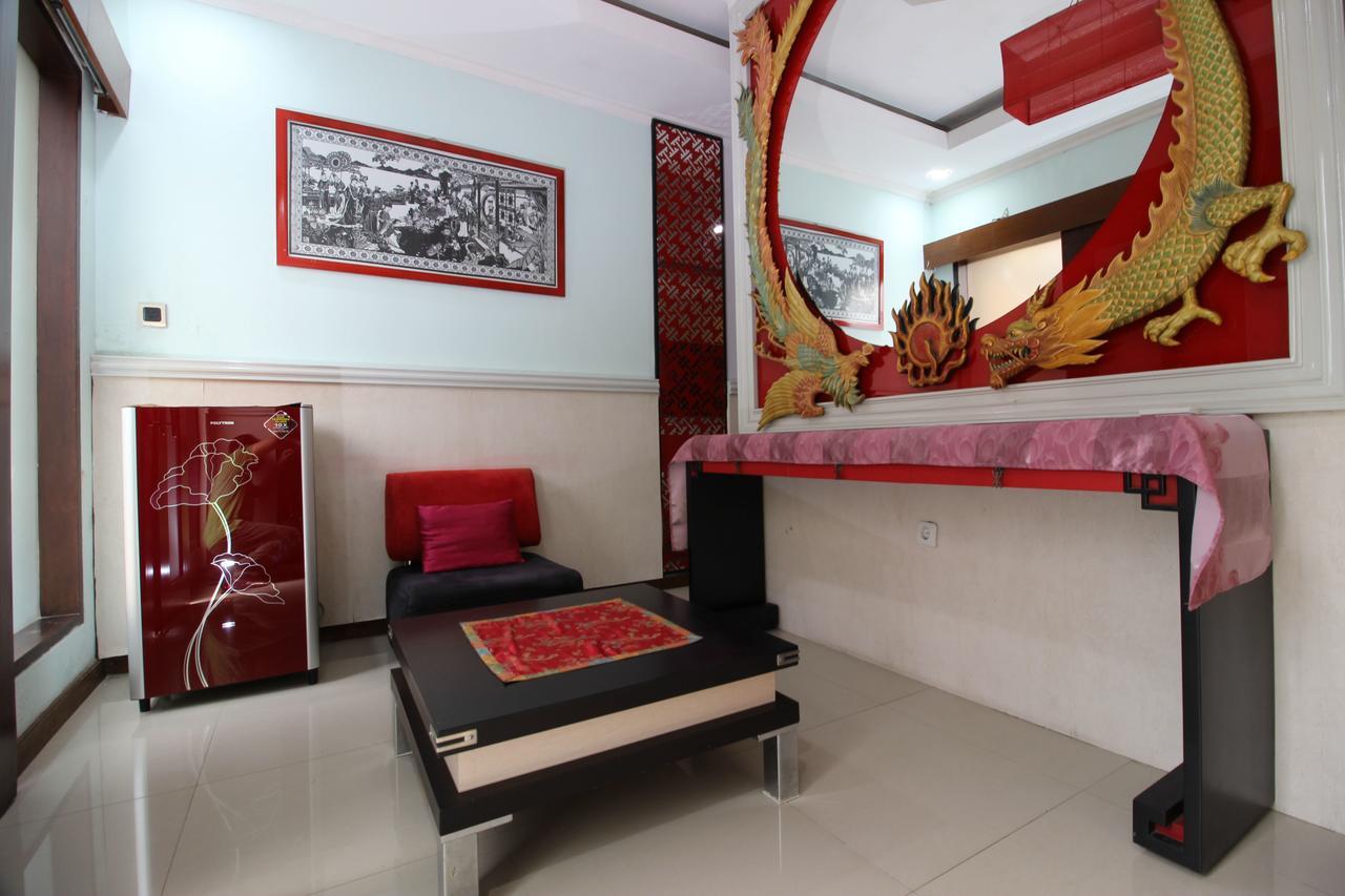 Reddoorz Plus Near Tugu Jogja 2 요그야카르타 외부 사진