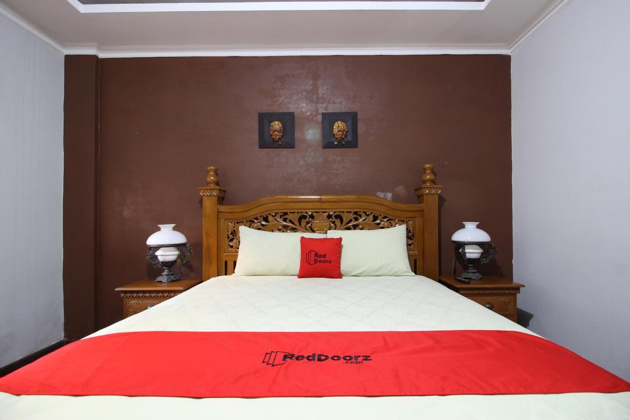 Reddoorz Plus Near Tugu Jogja 2 요그야카르타 외부 사진